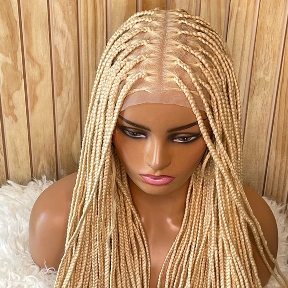 Braided wig - Picture 4 of 4